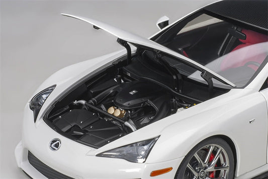 AUTOART LEXUS LFA Car White carbon top 1:18 DIECAST car