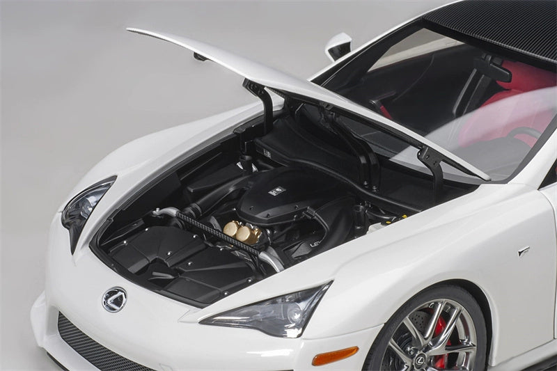 AUTOART LEXUS LFA Car White carbon top 1:18 DIECAST car