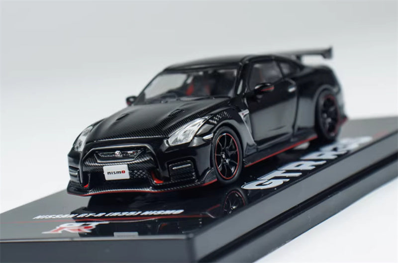 INNO64 NISSAN GT-R R35 NISMO Black 1:64 car Pre-built Model view3