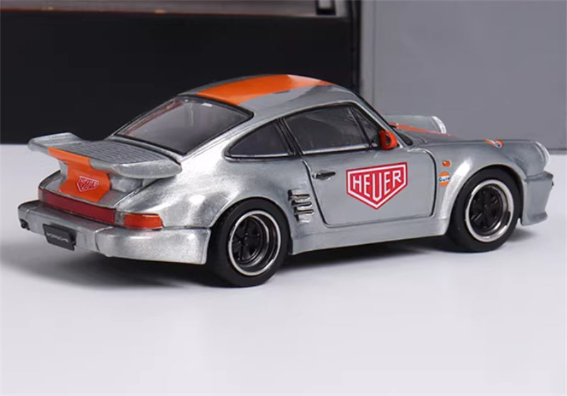 Master Porsche 911 930 Turbo Black Bird HEC exhibition limited GULF varnish 1:64 Car Pre-built Airliner Model Display view5