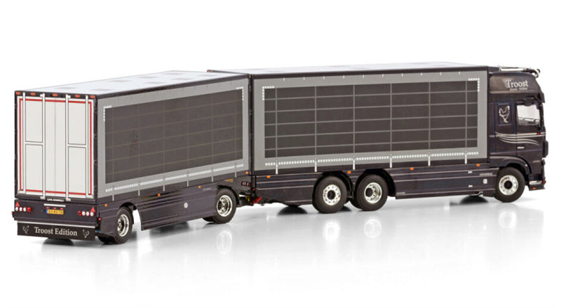 WSI DAF XF 6X2 TRUCK CURTAINSIDE - 2 AXLE Troost 1:50 Model