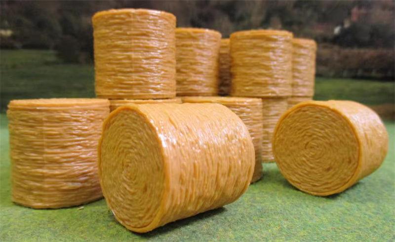 Universal Hobbies 20 Round Hay Bales 1:32 ACCESSORIES Pre-built Model