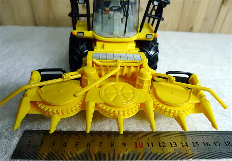 ERTL New Holland FX60 combined agricultural harvester out of print Yellow 1:32 Truck Pre-built Model