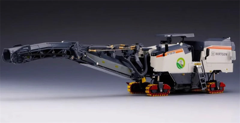 WIRTGEN W155CFi Cold Milling Machine 1:35 Truck Pre-built Model