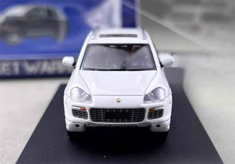 SW Porsche Cayenne Turbo S White Limited Edition 499PCS ONLY 1:64 car Pre-built Model view5