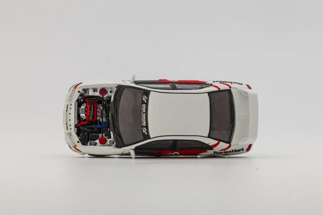 MOTORHELIX 1:64 Mitsubishi Lancer Evolution IV GSR Cusco diecast Model