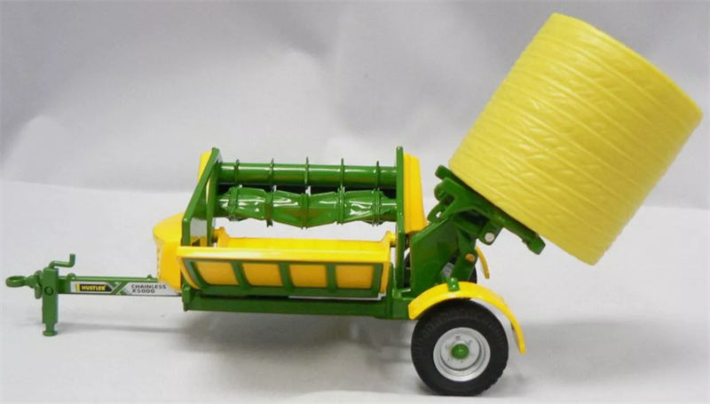 USK Hustler Chainless X5000 Bale Feeder 1:32 Truck Pre-built Model