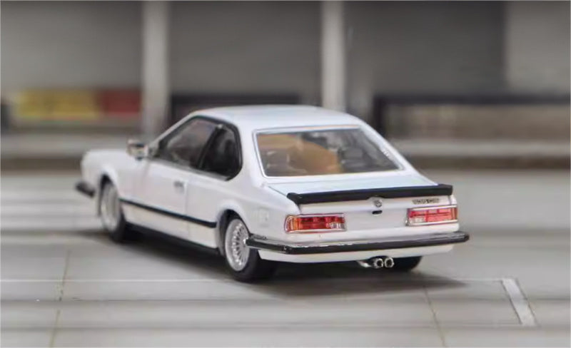 SW BMW E24 635 CSI wide body modified white Limited Edition 999PCS ONLY 1:64 car Pre-built Model view3