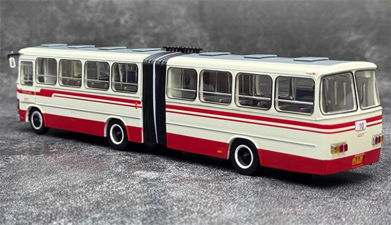Beijing Public Transport Jinghua BK663 10 Route Articulated Bus 1:64 Bus Pre-built Model view5