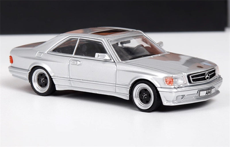 Rhino Model Mercedes Benz S-Class 560 SEC AMG W126 Silver 1:64 Car Pre-built Model view5