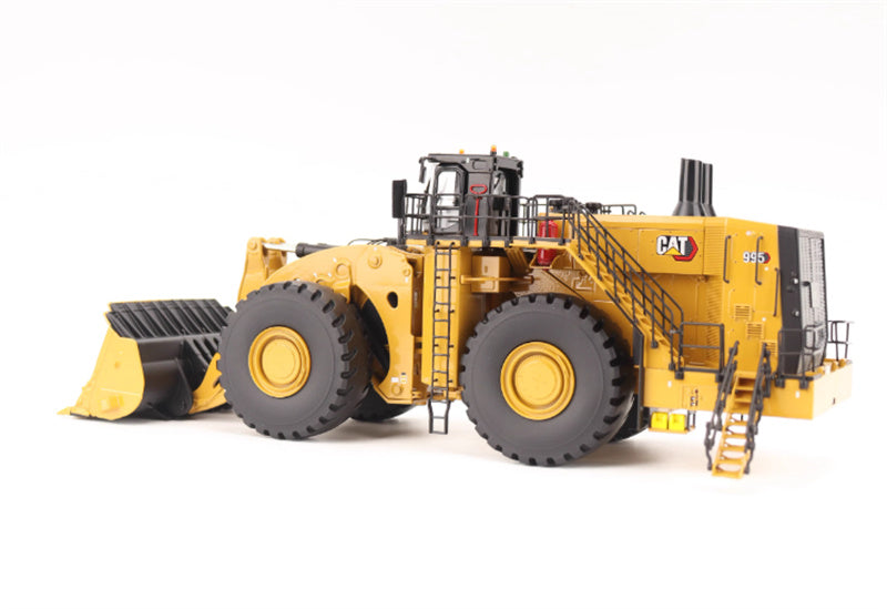 CATERPILLAR 995 Wheel Loader Yellow 1:50 Truck Pre-built Model