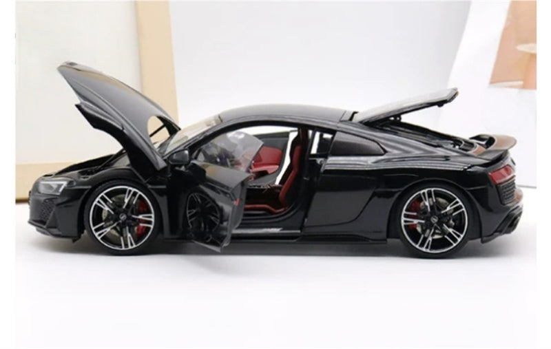 1:18 AUDI R8 Sport 2021 Legendary Black KengFai Hardtop version DIECAST Model