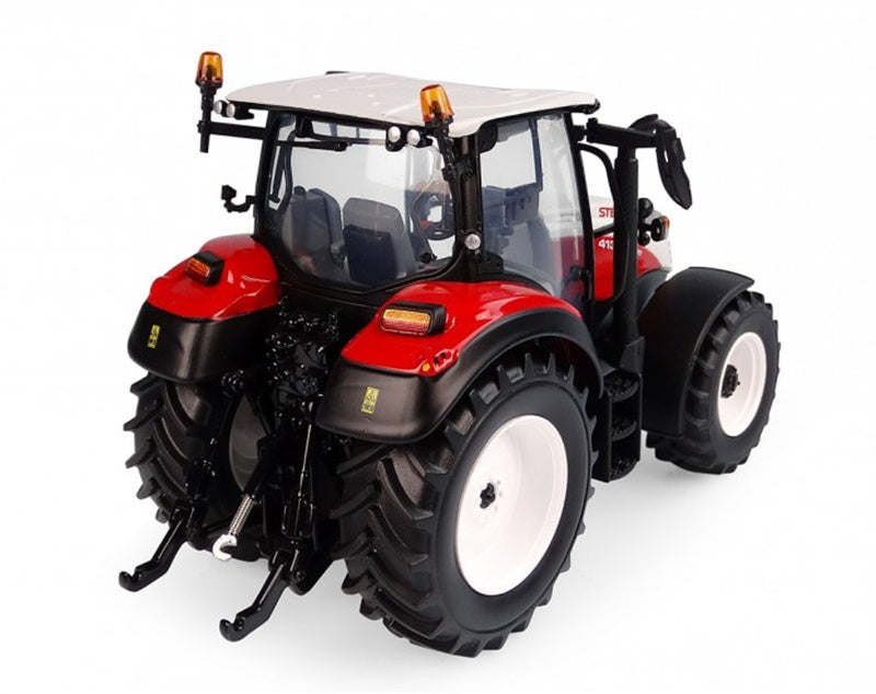 Universal Hobbies STEYR 4130 EXPERT CVT Agricultural tractor white/Red 1:32 Truck Pre-built Model