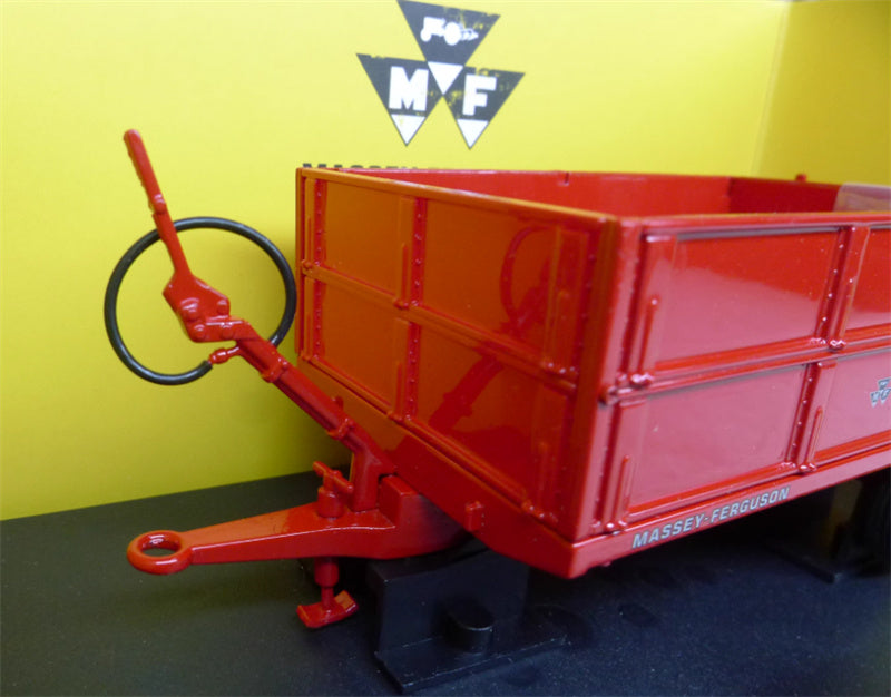 Universal Hobbies Massey Ferguson MF21 With Grain Sides 3.5 Ton Hydraulic Tipping Trailer Red 1:32 Truck Accessories Pre-built Model