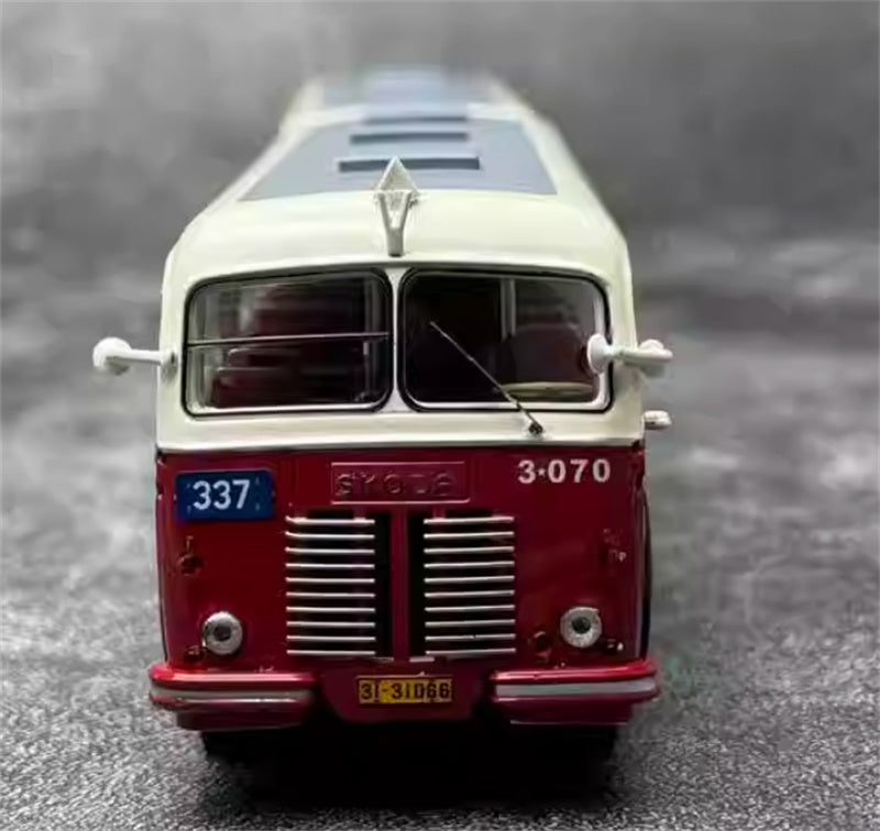 Beijing Public Transport Route 337 Skoda 706RO + Trailer 1:64 Bus Pre-built Model view7