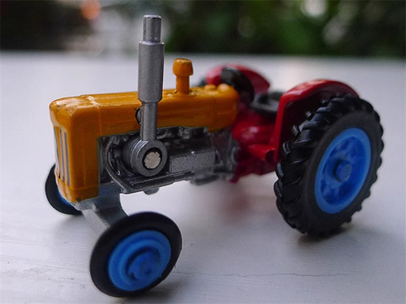 ERTL ALF Thompson's Tractor orange red 1:64 Truck Pre-built Model
