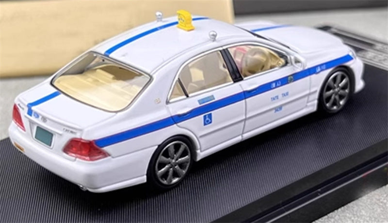 ZOOM Toyota Crown 12th generation Athlete GRS184 White taxi 1:64 Car Pre-built Model view5