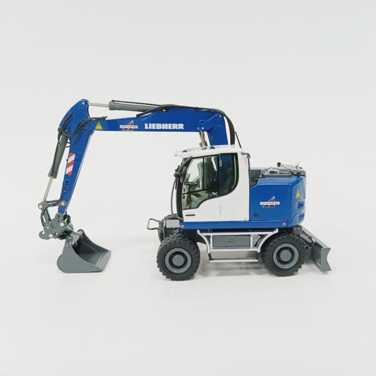 NZG Liebherr A918 Compact C.SCHNORPFEIL Wheeled Excavator 1:50 Truck Pre-built Model