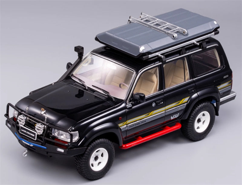 KengFai Toyota Land Cruiser LC80 black Off Road Edition With luggage rack 1:18 Truck Pre-built Model view1