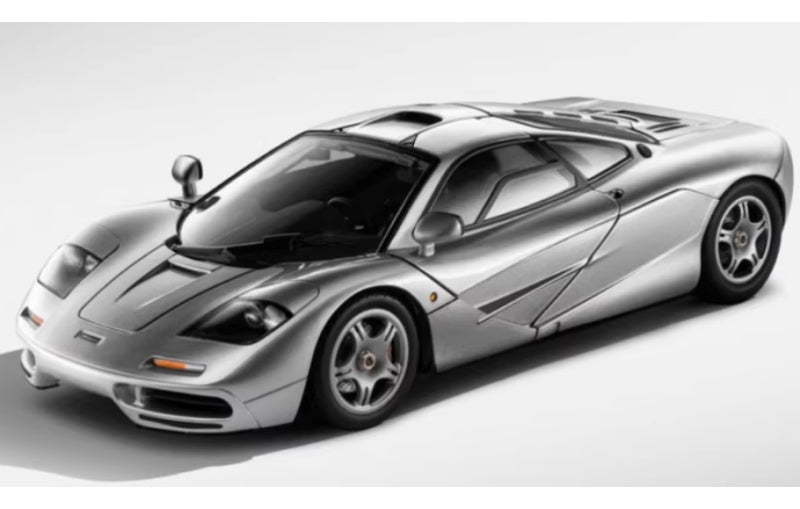 1:18 McLaren F1 XP5 LCD Silver Diecast Model view1