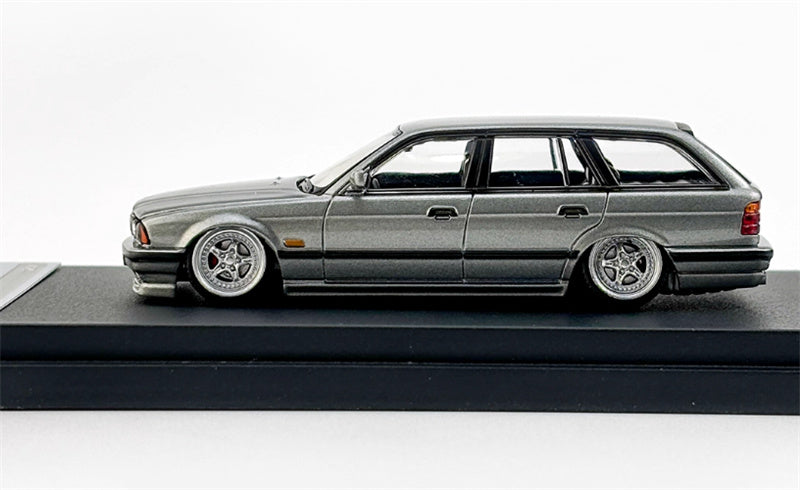 Mortal BMW E34 TOURING 5 Series wagon Grey Lowered Version Limited Edition 799PCS ONLY 1:64 Car Pre-built Model view4