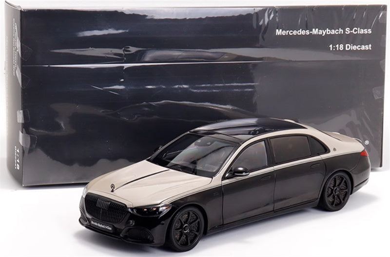 Almost Real Mercedes Maybach S-Class S680 Dark Night Series Haosha Silver/Agate Black 1:18 Car Pre-built Model view11