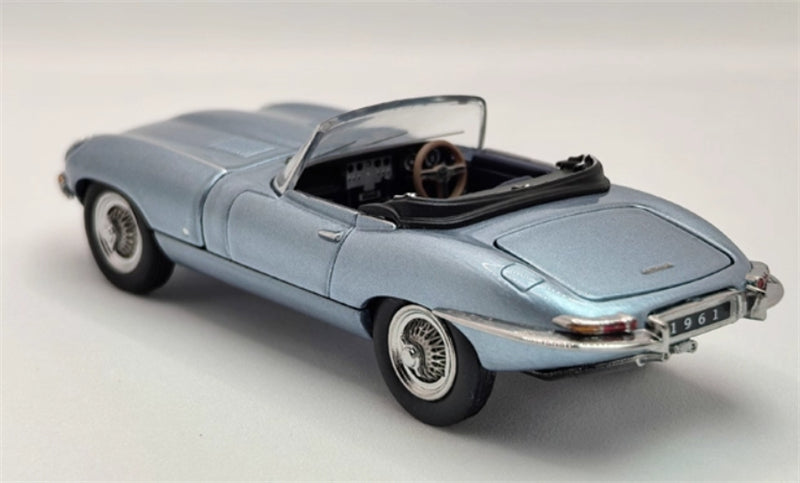 GFCC 1961 Jaguar E-Type Roadster Convertible Ice Blue Limited Edition 499PCS ONLY RHD 1:64 car Pre-built Model view4
