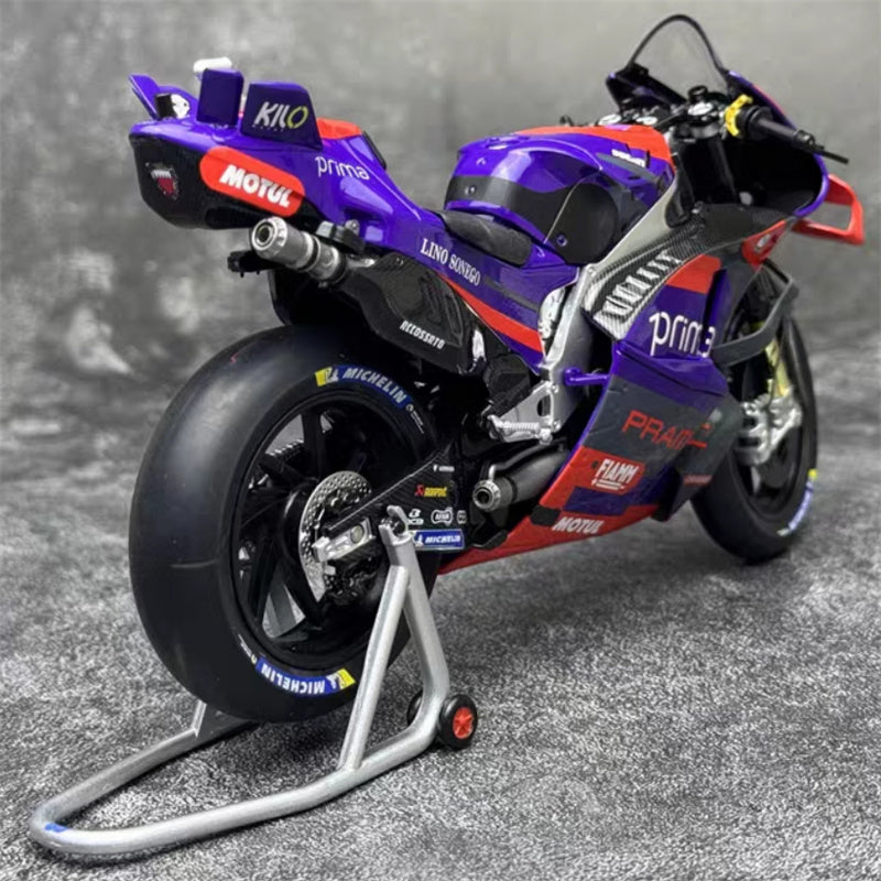 Kiloworks MOTOGP PRAMAC Ducati Motorcycle Purple GP24 Martin 89# 1:12 motorcycle Pre-built Model