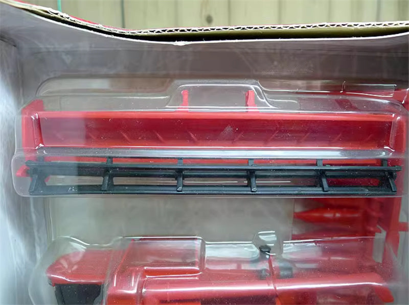 ERTL CASE IH 2388 Combine red 1:64 Truck Pre-built Model