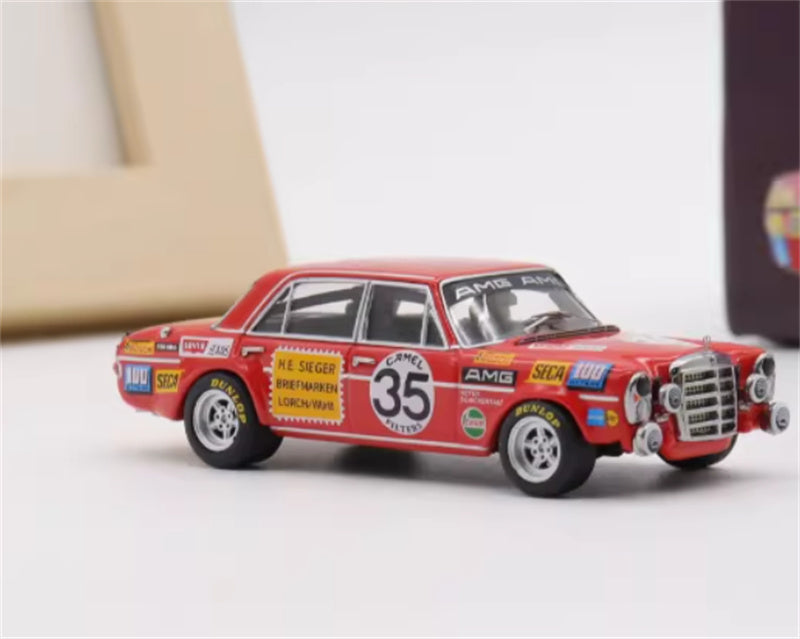 Liberty 64 Mercedes Benz 300SEL AMG W109 35# Red Pig 1:64 Car Pre-built Airliner Model Display view3