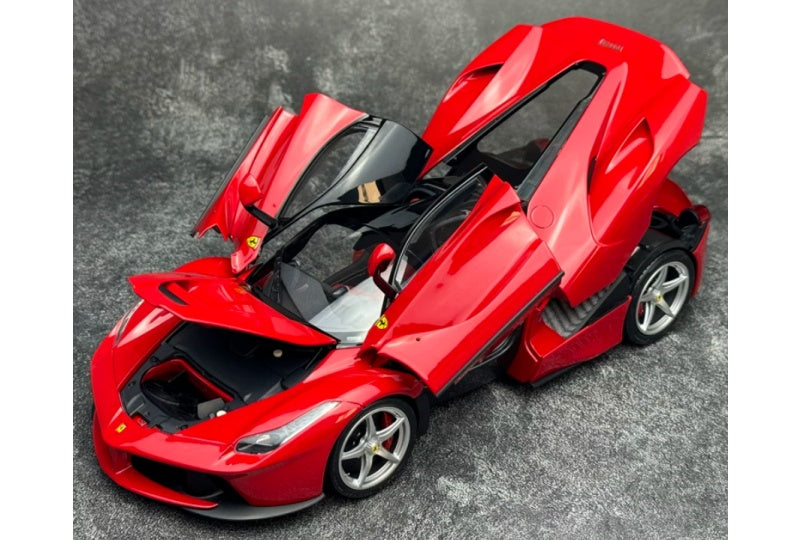 1:18 Ferrari LaFerrari  Standard red black top - silver wheels BBR MODELS  DIECAST Model