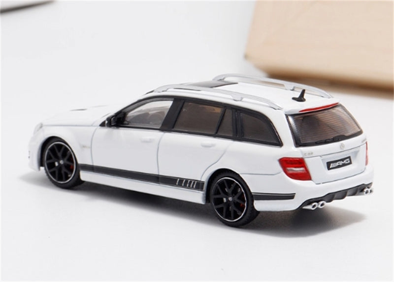 Flame Mercedes-Benz C63 AMG Edition 507 Wagon White Limited Edition 499PCS ONLY 1:64 car Pre-built Model view4