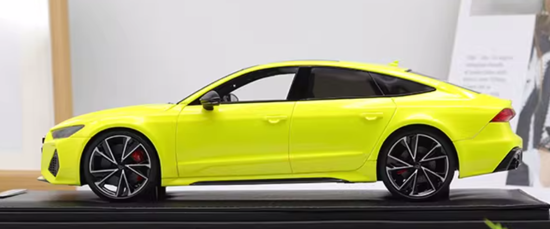 1:18 Audi RS7 2017 Fluorescent Yellow  MOTORHELIX LTD 99PCS ONLY Resin car Model
