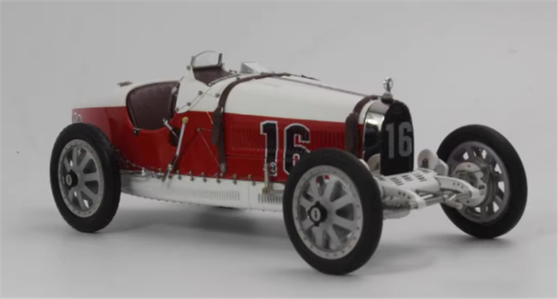 CMC Bugatti Type 35 #16 Red and white 1/18car Pre-a Model