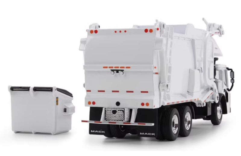 1:64 Mack LR Come with trash can DCP Diecast Model view2