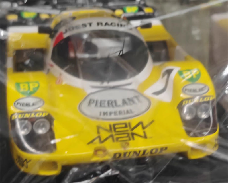 1:18 Porsche 956 1984 Spark Le Mans Resin Car Model view3