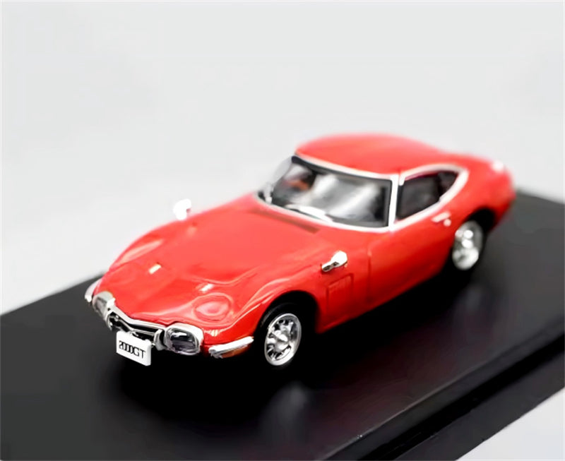 LCD-MODELS TOYOTA 2000GT Red Vintage Car 1:64 car Pre-built Model view1