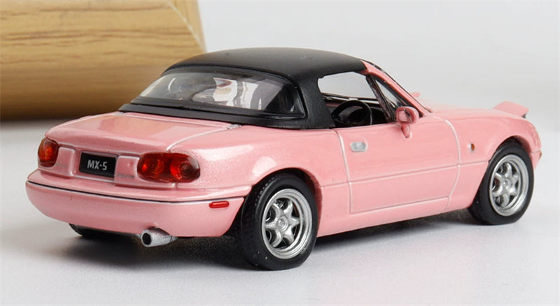 1:64 Mazda MX-5 Pink ATS DIECAST Civil Car Model