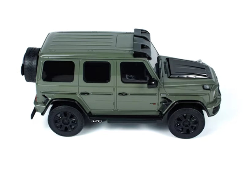 1:18 Brabus 800 4x4  Stealth Green GT SPIRIT  Resin Model