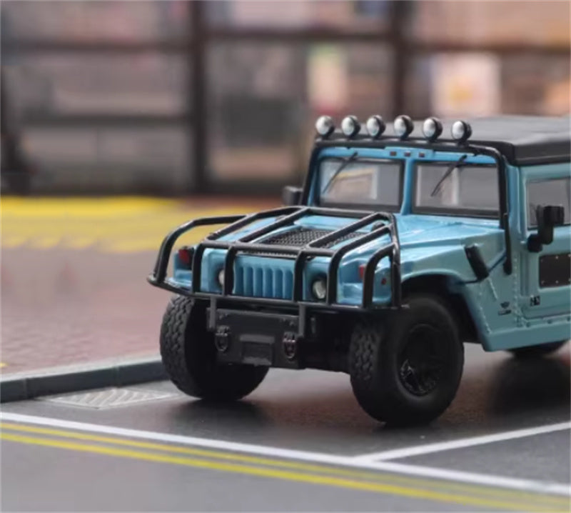 MASTER Hummer H1 off-road vehicle Soft top version Baby Blue 1:64 Truck Pre-built Airliner Model Display view4