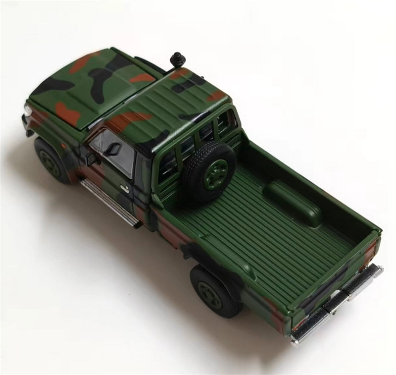 RHINO MODEL Toyota Land Cruiser LC79 military green Pickup Truck 1:64 Truck Pre-built Model view6