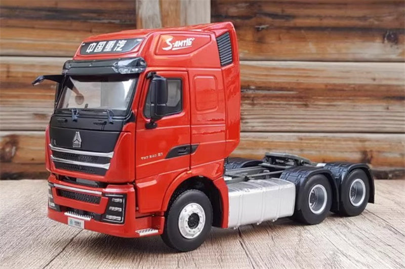 Sinotruk HOWO TH7 Tractor Truck Red 1:36 Truck Pre-built Model
