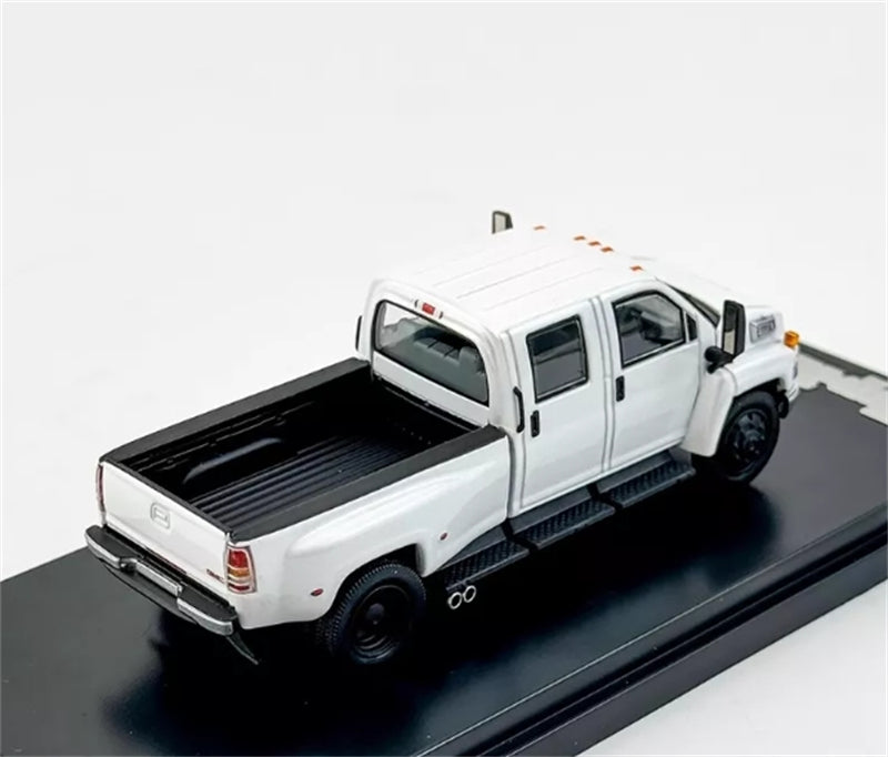 1:64 Chevrolet Kodiak Pickup White GOC DIECAST Limited Edition 450pcs ONLY Model