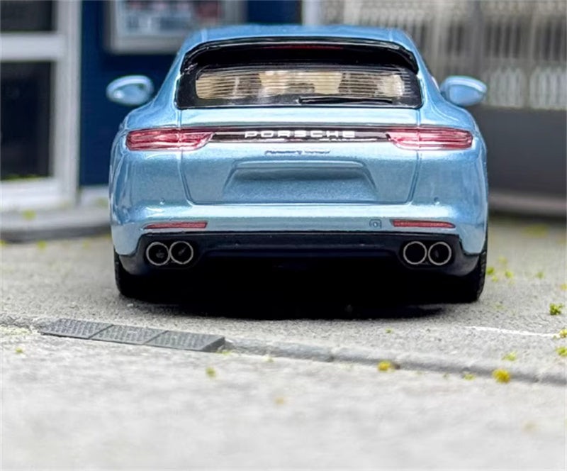 Liberty 64 Porsche Panamera Turbo S ice blue w/ Figure and wheels 1:64 Car Pre-built Airliner Model Display view7