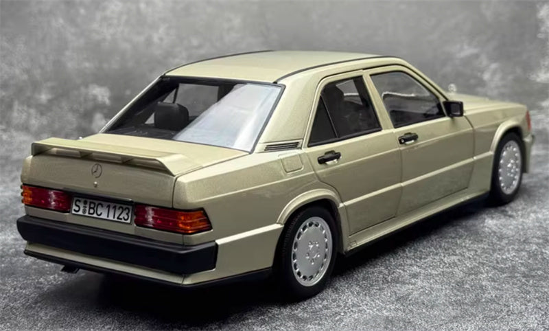 NOREV Mercedes Benz 190E 2.3-16 1984 Tail version Smoke Silver Metallic 1:18 Car Pre-built Model view5