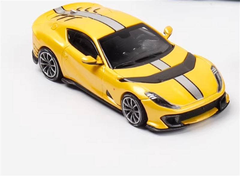 TOC Ferrari FE812C Coupe Sports GIALLO TRIPLO STRATO 1:64 Car Pre-built Model