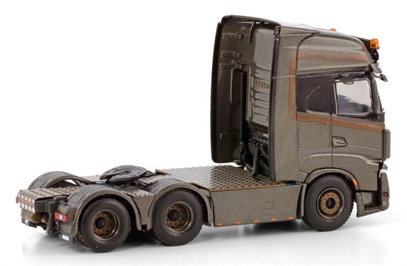 WSI IVECO S-WAY AS HIGH 6X2 TAG AXLE Peter Binnendijk Trucking 1:50 Truck Pre-built Model