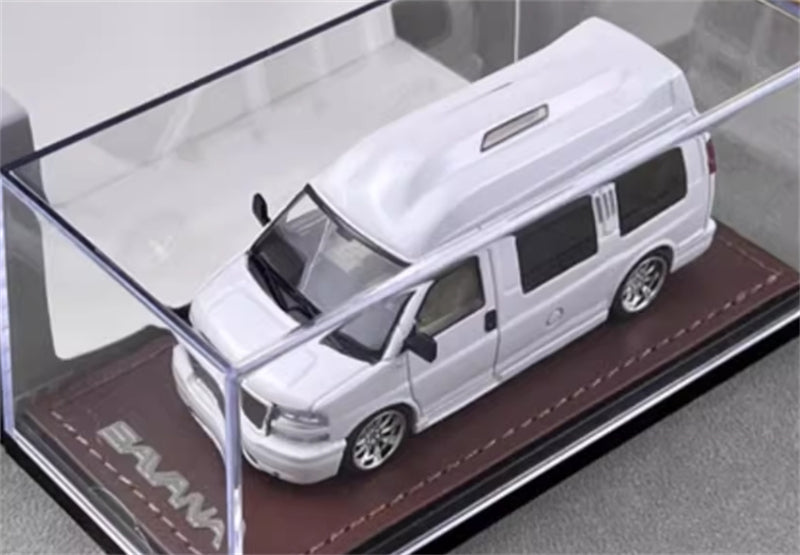 1:64 GMC Savana Business RV White GOC DIECAST Limited Edition 799pcs ONLY Model