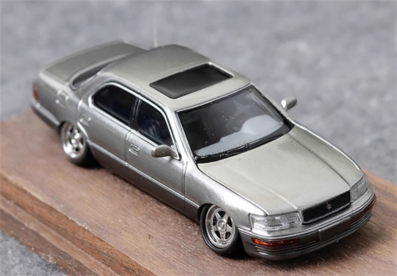 Fine works 64 Lexus LS400 Silver w/ gray skirt edge Low lying wheels Limited Edition 500PCS ONLY 1:64 Car Pre-built Model view11