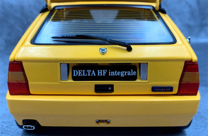 Kyosho LANCIA Delta HF Integrale 1992 Yellow 1:18 Car Pre-built Model view8